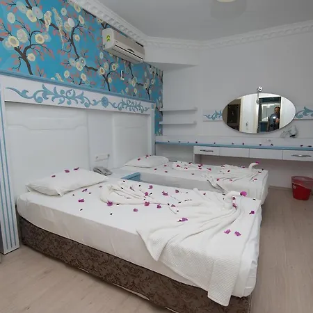 Anik 3* Алания