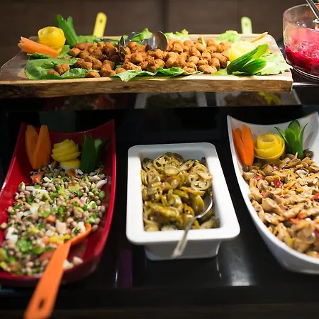 게스트하우스 Anik 3*